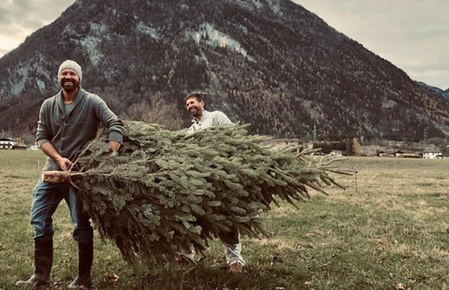 Forest Chalet, 15 Min To Salzburg Olt Town, And Most Beautiful Lakes, Secluded Location, 1,000 Sqm Garden, Mountainview, Panorama Sauna, Bath Whirlpool, Bbq&Bikes&Sunbeds For Free, Up To 10 P Golling an der Salzach Kültér fotó